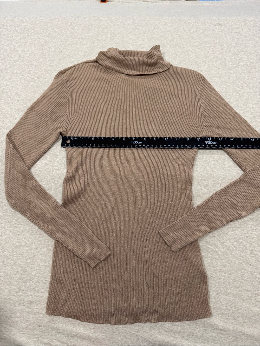 Express Ribbed Turtleneck Sweater - Taupe